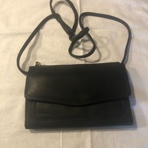 FOSSIL LEATHER CROSSBODY WALLET